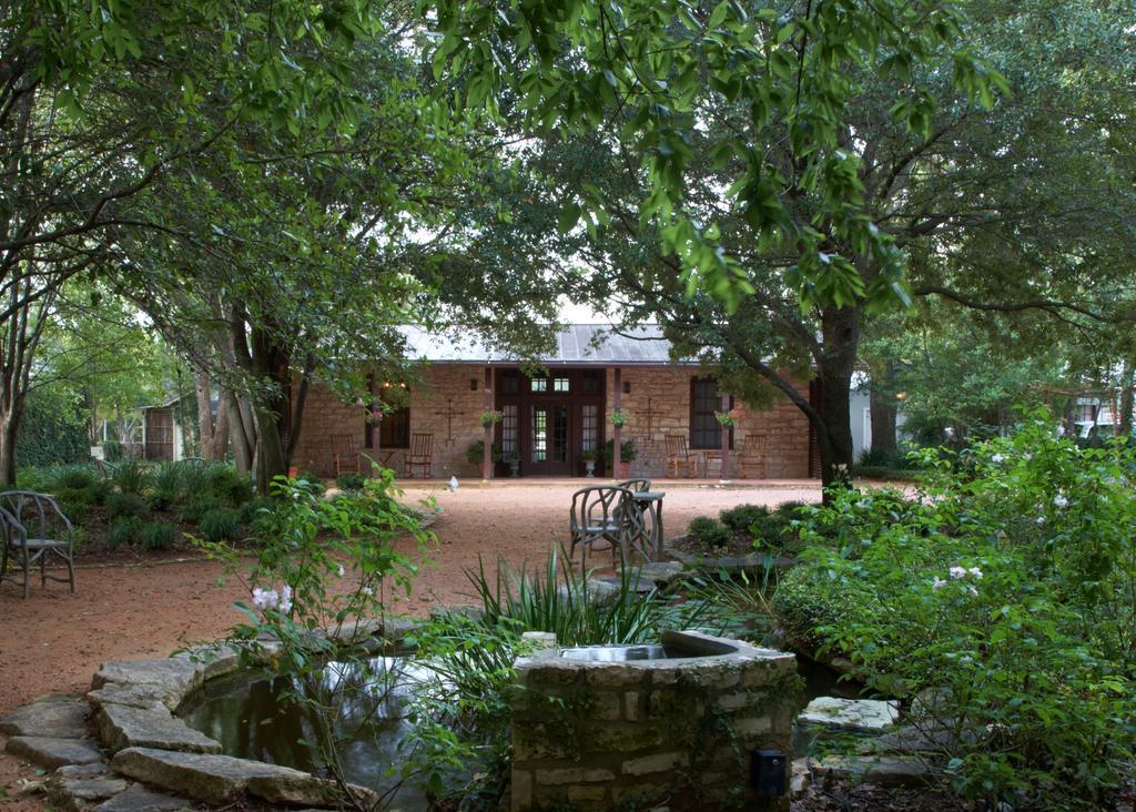 Hoffman Haus Bed & Breakfast เฟรเดอริกส์เบิร์ก ภายนอก รูปภาพ