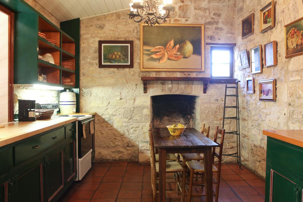 Hoffman Haus Bed & Breakfast เฟรเดอริกส์เบิร์ก ภายนอก รูปภาพ