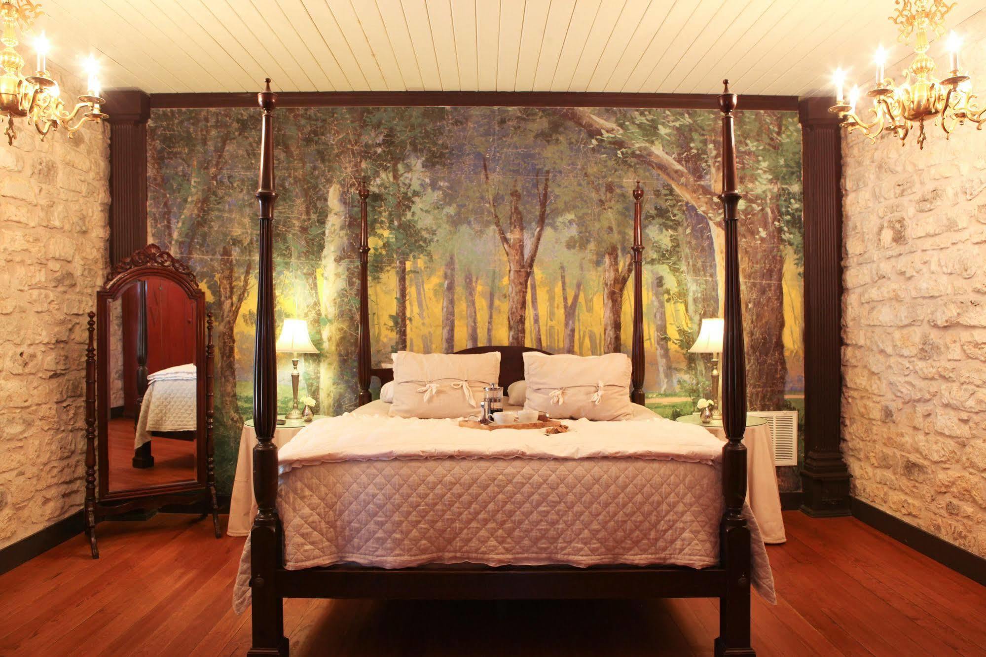 Hoffman Haus Bed & Breakfast เฟรเดอริกส์เบิร์ก ภายนอก รูปภาพ